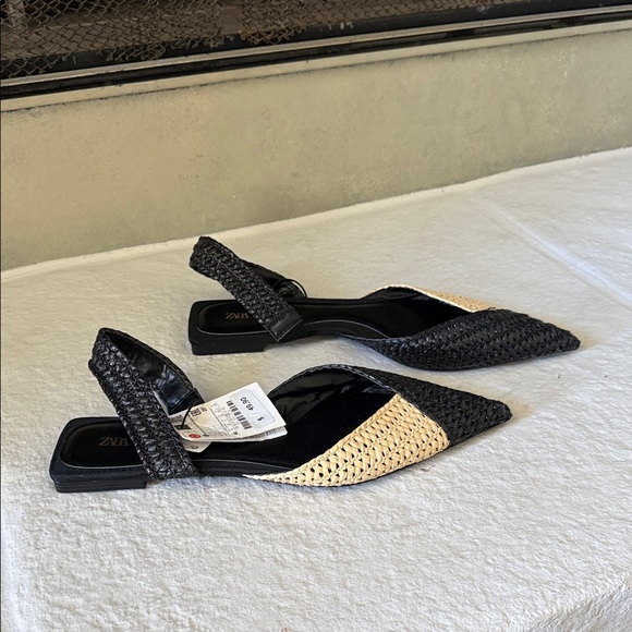 ZARA Black and Natural Woven Pointed Toe Slingback Flats - Picture 3 of 4